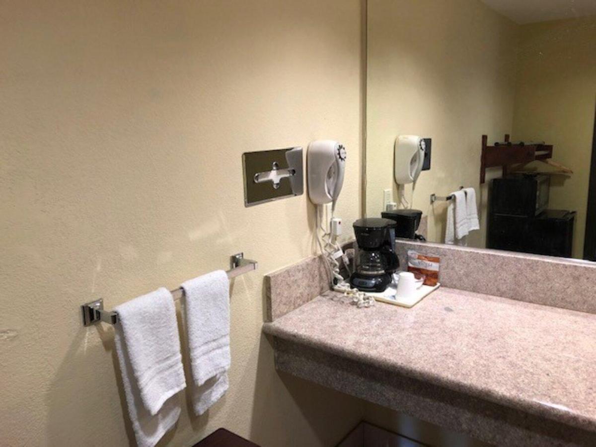 Americas Best Value Inn Pasadena Eksteriør bilde